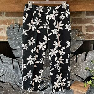 NWOT Real Comfort by Chadwick’s Size 4P Black/White Ankle Length Pants